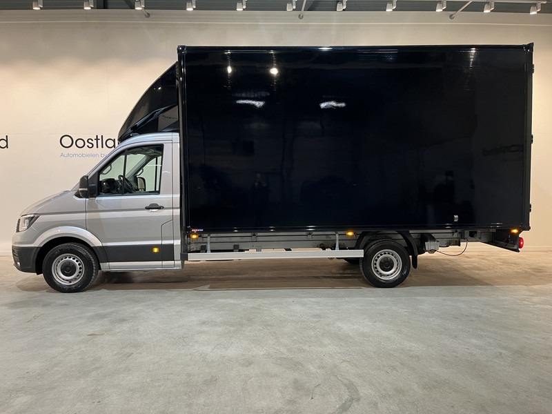 Volkswagen Crafter 35 2.0 TDI 140 pk Bakwagen 2.41 Mtr. H / Meubelbak / Euro 6 / Airco / Cruise Control / CarPlay / 23.400 KM !! - Carrinha de contentor: foto 2 Volkswagen Crafter 35 2.0 TDI 140 pk Bakwagen 2.41 Mtr. H / Meubelbak / Euro 6 / Airco / Cruise Control / CarPlay / 23.400 KM !! - Carrinha de contentor: foto 2