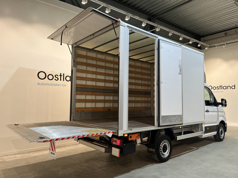 Volkswagen Crafter 35 2.0 TDI L3 140 PK Bakwagen / Dhollandia Laadklep / Euro 6 / Meubelbak / Zijdeur / Airco / CarPlay / Navigatie / Cruise Control / 3-Zits / 70.000 KM !! - Carrinha de contentor: foto 2 Volkswagen Crafter 35 2.0 TDI L3 140 PK Bakwagen / Dhollandia Laadklep / Euro 6 / Meubelbak / Zijdeur / Airco / CarPlay / Navigatie / Cruise Control / 3-Zits / 70.000 KM !! - Carrinha de contentor: foto 2