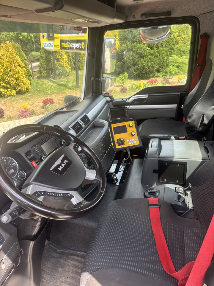 Veículo limpa-neves MAN TGM 18.290 4X4BB GRITTER/SPREADER PLOUGH ECON: foto 8 Veículo limpa-neves MAN TGM 18.290 4X4BB GRITTER/SPREADER PLOUGH ECON: foto 8