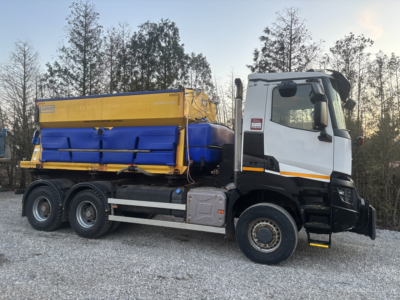 RENAULT K380 6x6 K380 6x6 SCHMIDT STRATOS III GRITTER/SPREADER PLOUGH - Veículo limpa-neves: foto 4 RENAULT K380 6x6 K380 6x6 SCHMIDT STRATOS III GRITTER/SPREADER PLOUGH - Veículo limpa-neves: foto 4