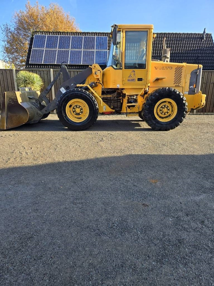 Volvo L 50 E - Pá carregadora de rodas: foto 1 Volvo L 50 E - Pá carregadora de rodas: foto 1