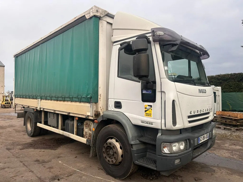 Iveco 180 E25 - Camião furgão: foto 2 Iveco 180 E25 - Camião furgão: foto 2