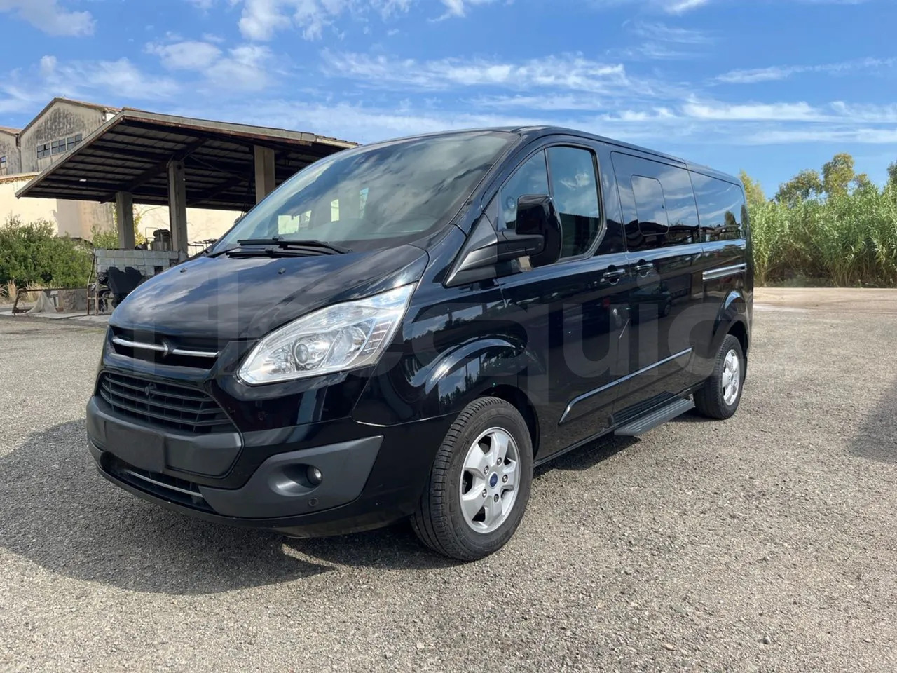 Ford Tourneo Custom - Minibus, Furgão de passageiros: foto 4 Ford Tourneo Custom - Minibus, Furgão de passageiros: foto 4