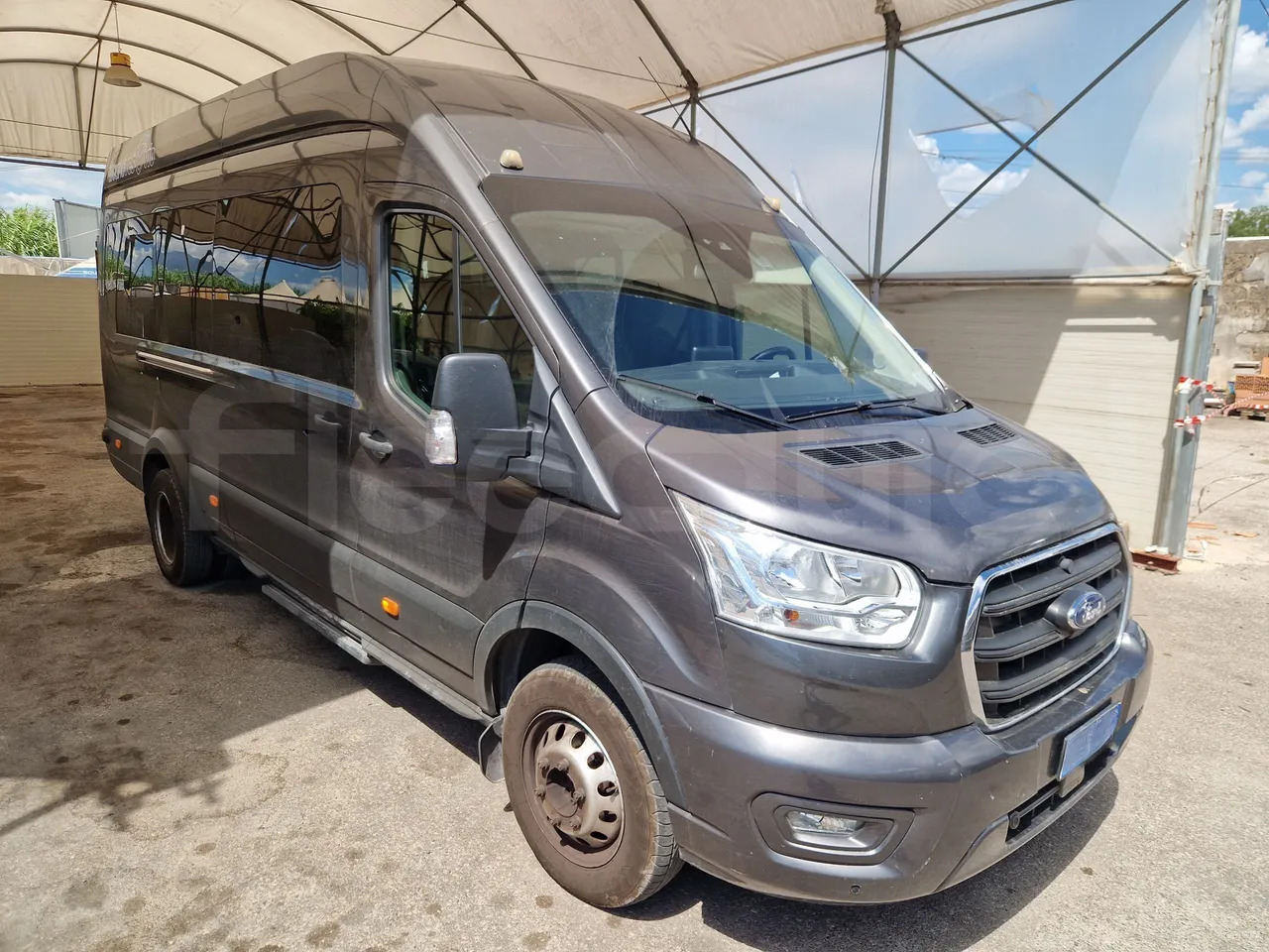Ford Transit - Minibus, Furgão de passageiros: foto 1 Ford Transit - Minibus, Furgão de passageiros: foto 1