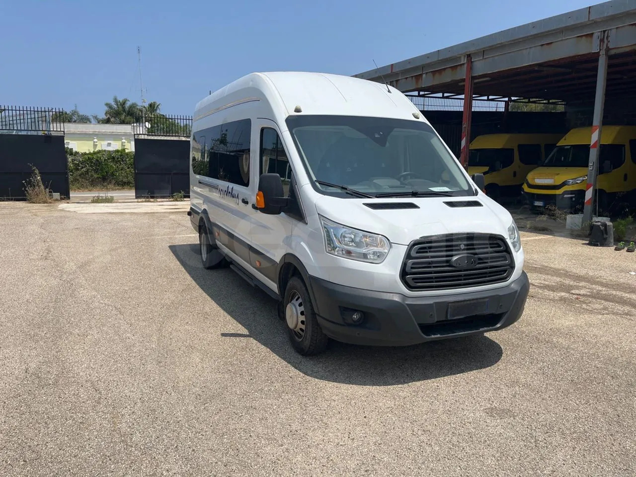 Ford Transit - Minibus, Furgão de passageiros: foto 1 Ford Transit - Minibus, Furgão de passageiros: foto 1