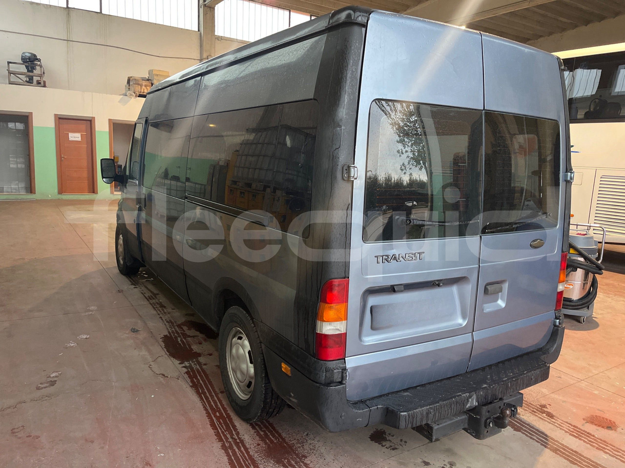 Ford Transit - Minibus, Furgão de passageiros: foto 5 Ford Transit - Minibus, Furgão de passageiros: foto 5