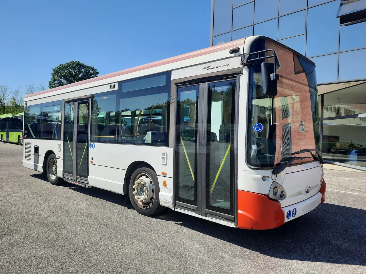 Heuliez GX127 - Ônibus urbano: foto 1 Heuliez GX127 - Ônibus urbano: foto 1
