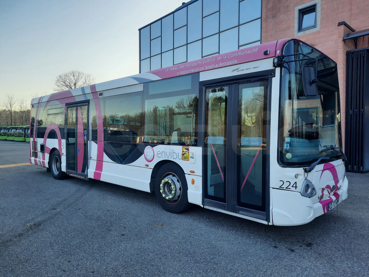 Heuliez GX127L - Ônibus urbano: foto 1 Heuliez GX127L - Ônibus urbano: foto 1