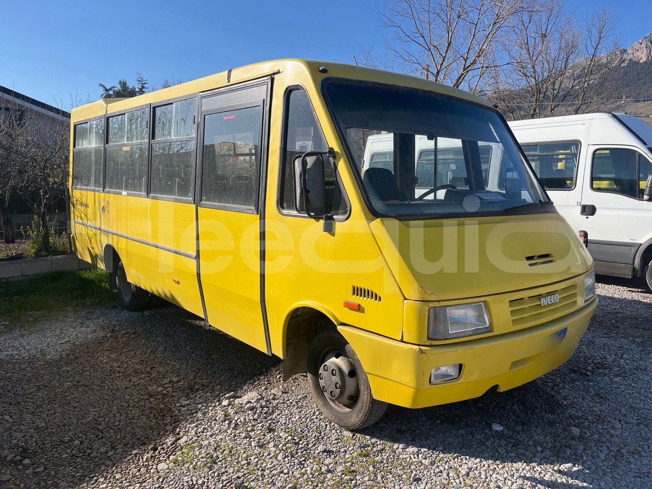 Iveco Cacciamali - Autocarro escolar: foto 1 Iveco Cacciamali - Autocarro escolar: foto 1