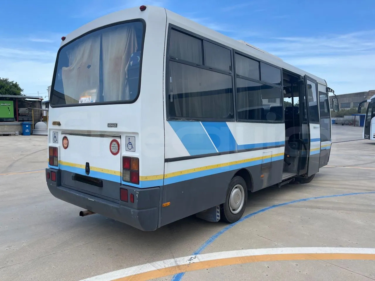 Autocarro Iveco Cacciamali: foto 9