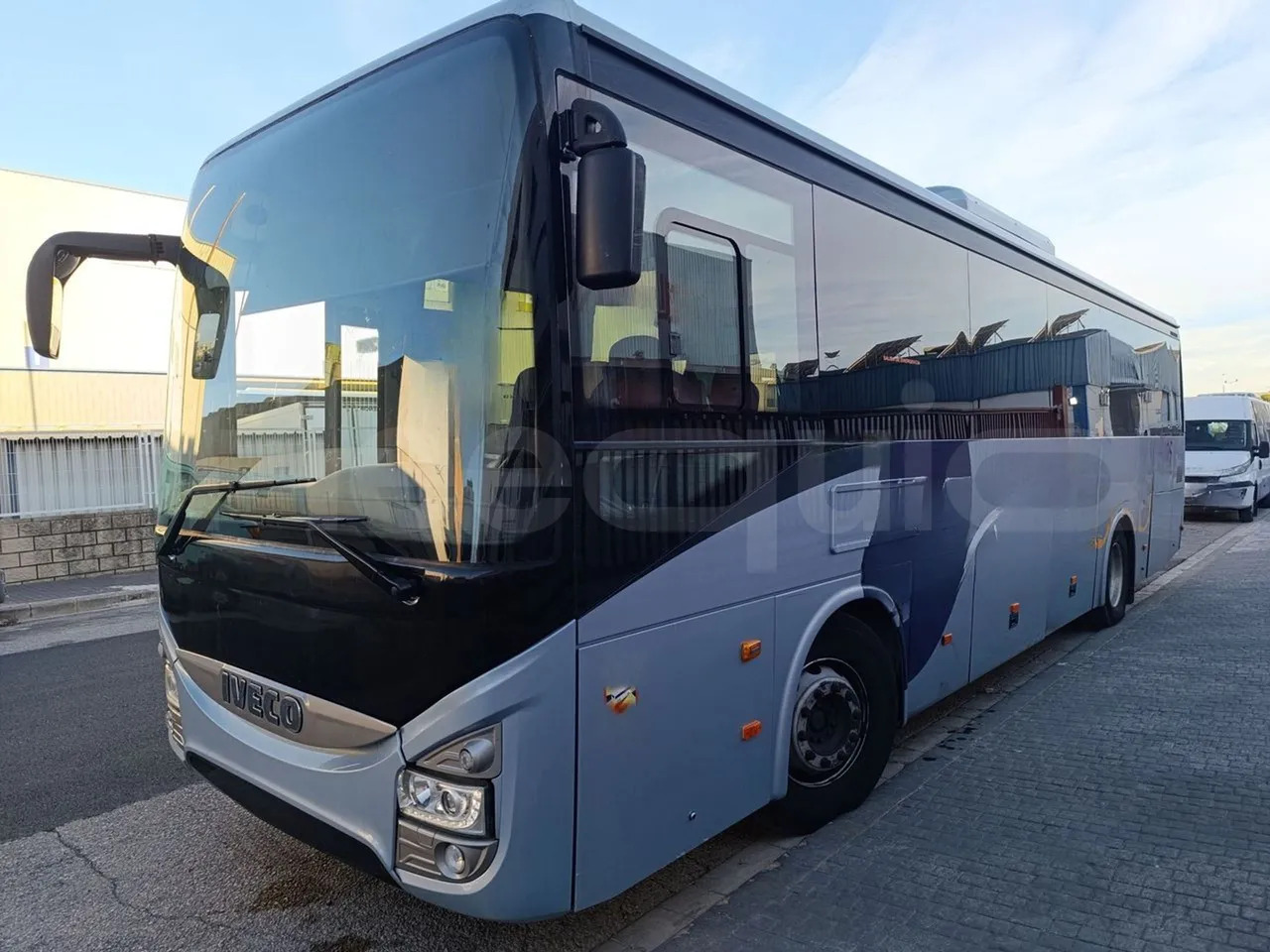 Iveco Crossway - Autocarro: foto 4 Iveco Crossway - Autocarro: foto 4