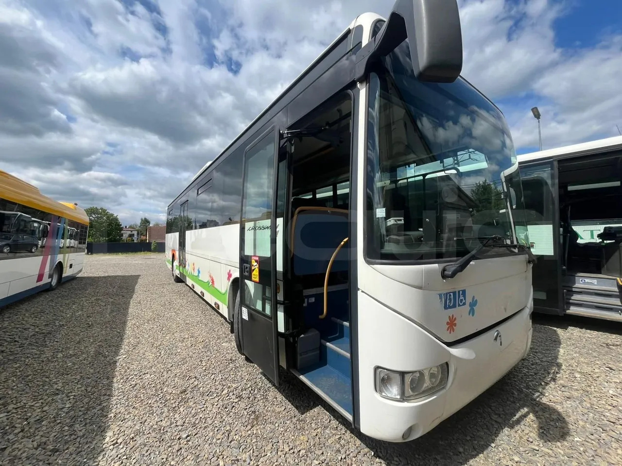 Autocarro Iveco Crossway: foto 1