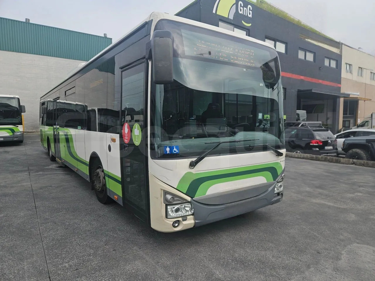 Iveco Crossway Low Entry - Ônibus urbano: foto 1 Iveco Crossway Low Entry - Ônibus urbano: foto 1