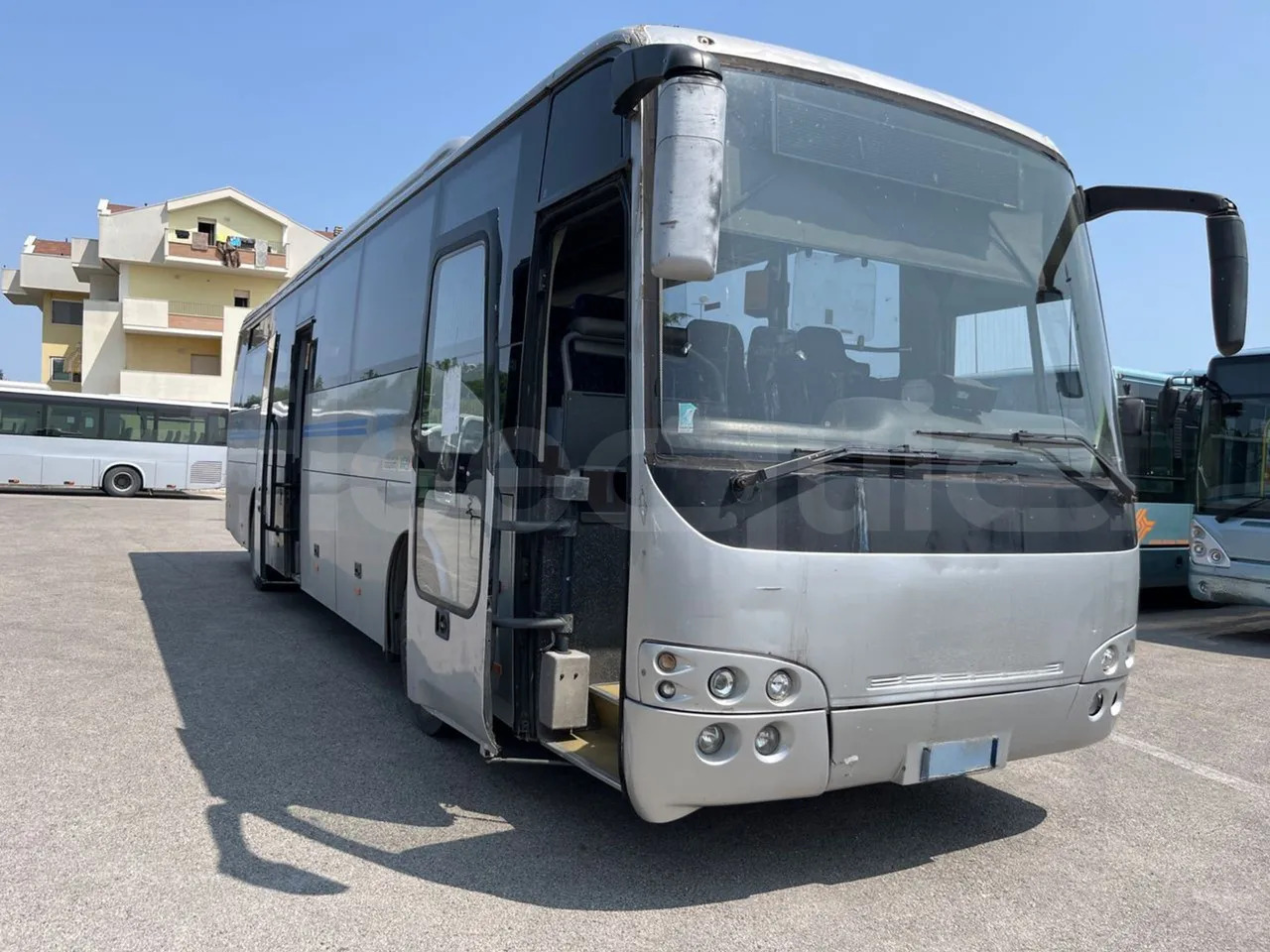 Iveco Daily - Autocarro escolar: foto 1 Iveco Daily - Autocarro escolar: foto 1