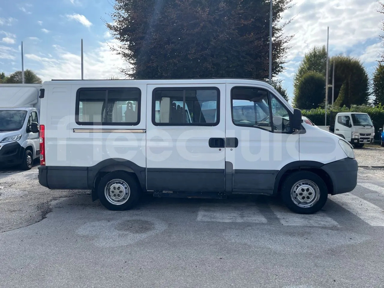 Minibus, Furgão de passageiros Iveco Daily: foto 13
