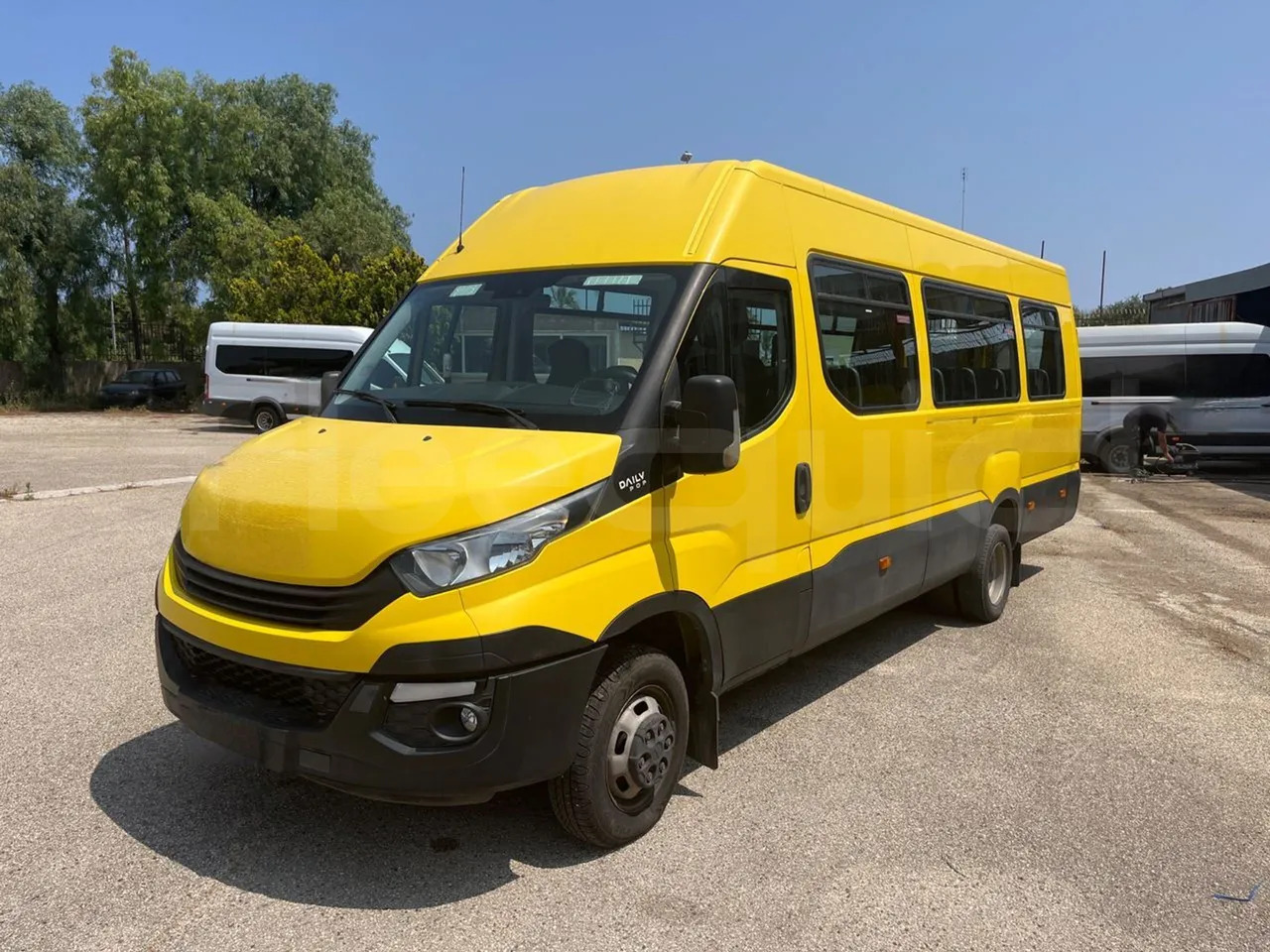 Iveco Daily - Autocarro escolar: foto 4 Iveco Daily - Autocarro escolar: foto 4