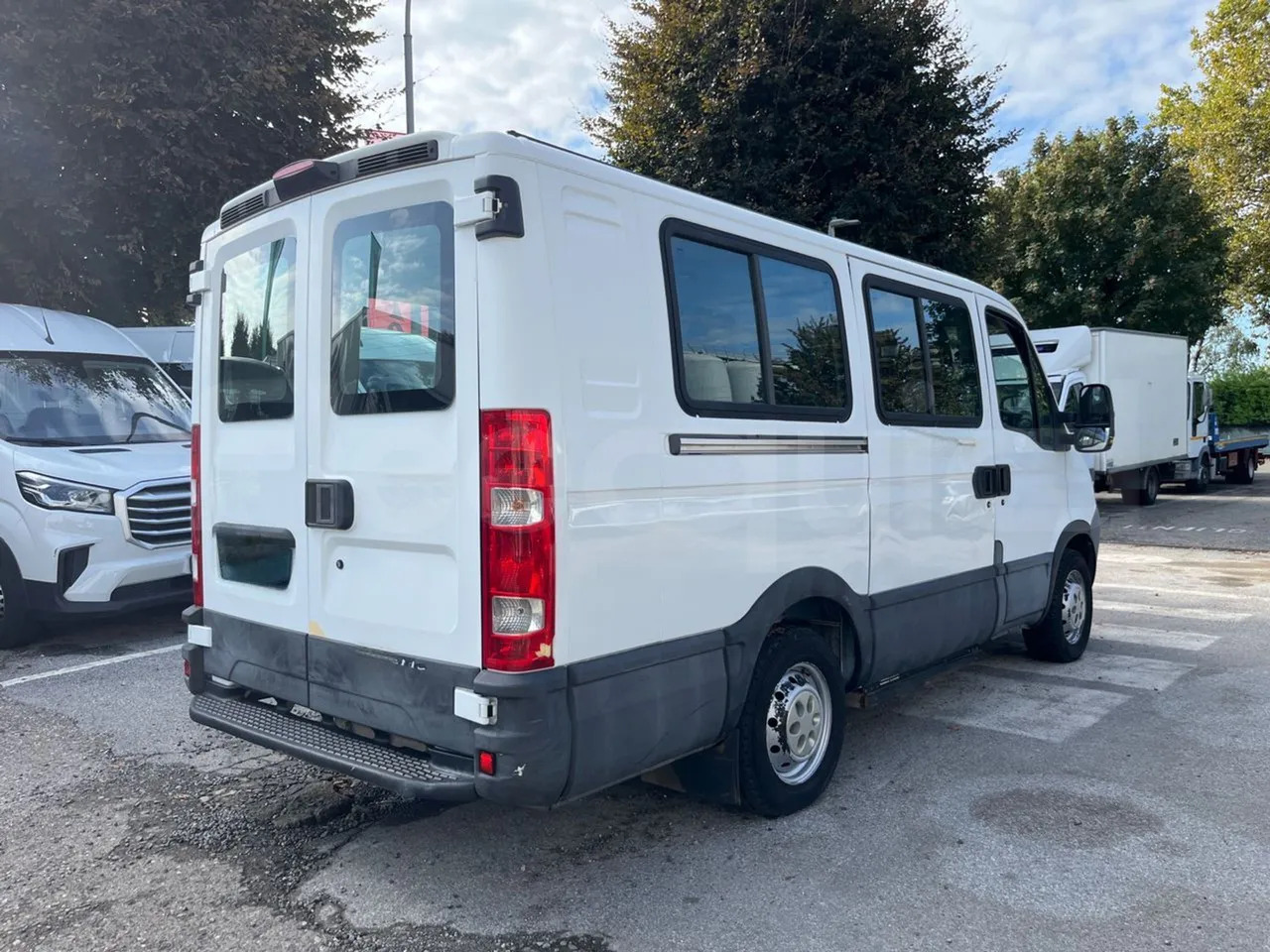 Minibus, Furgão de passageiros Iveco Daily: foto 11