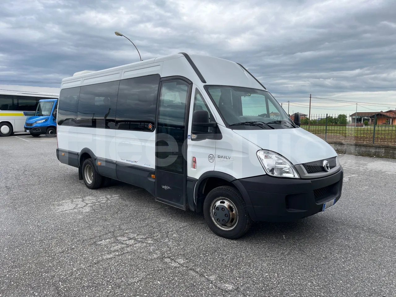 Iveco Daily - Minibus, Furgão de passageiros: foto 1 Iveco Daily - Minibus, Furgão de passageiros: foto 1