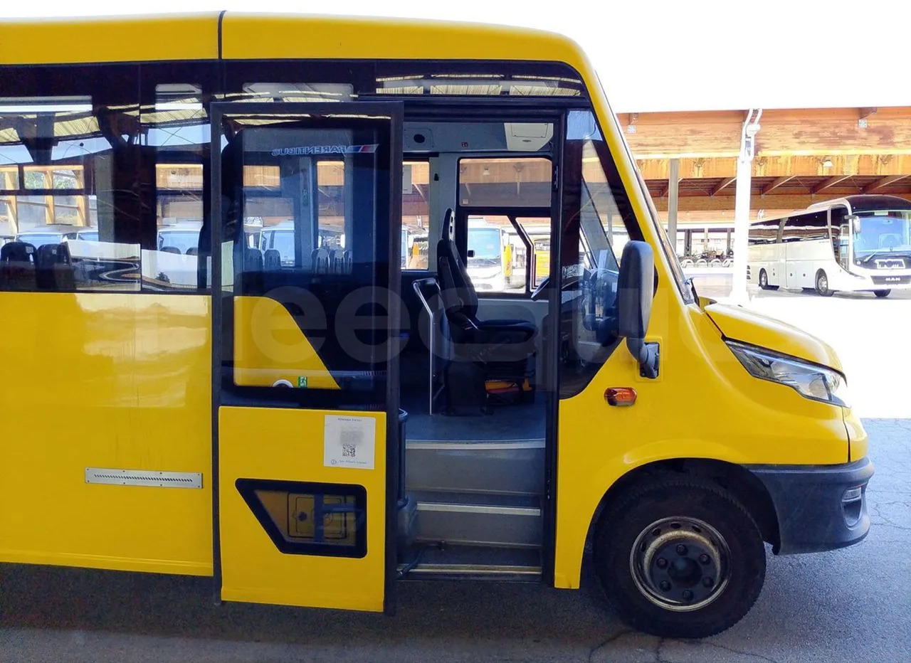 Autocarro escolar Iveco Indcar: foto 13