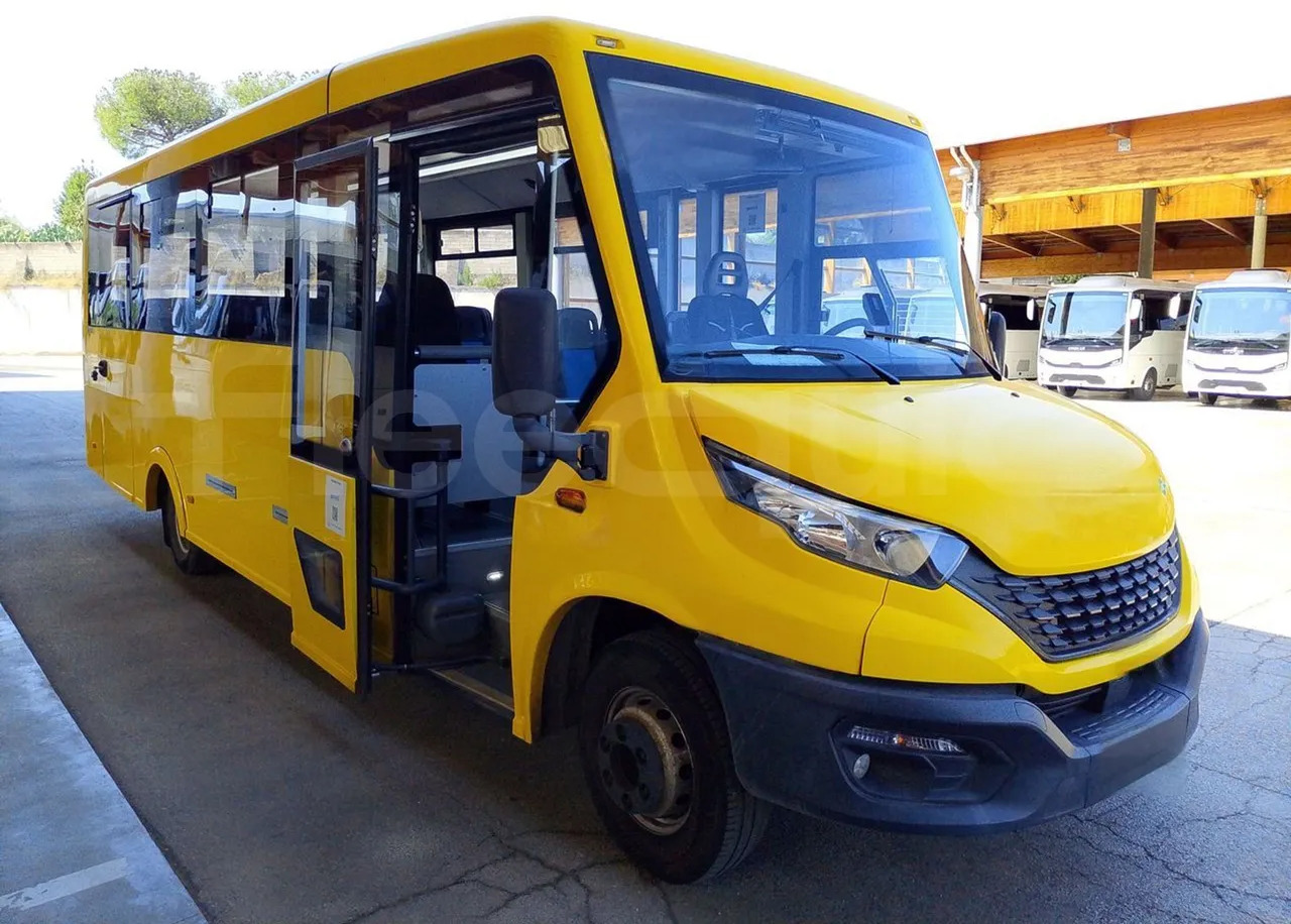 Autocarro escolar Iveco Indcar: foto 10