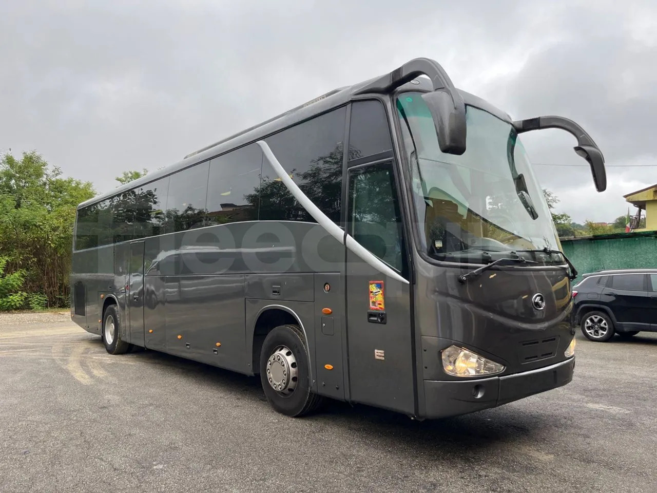 King Long XMQ6127 - Autocarro: foto 1 King Long XMQ6127 - Autocarro: foto 1