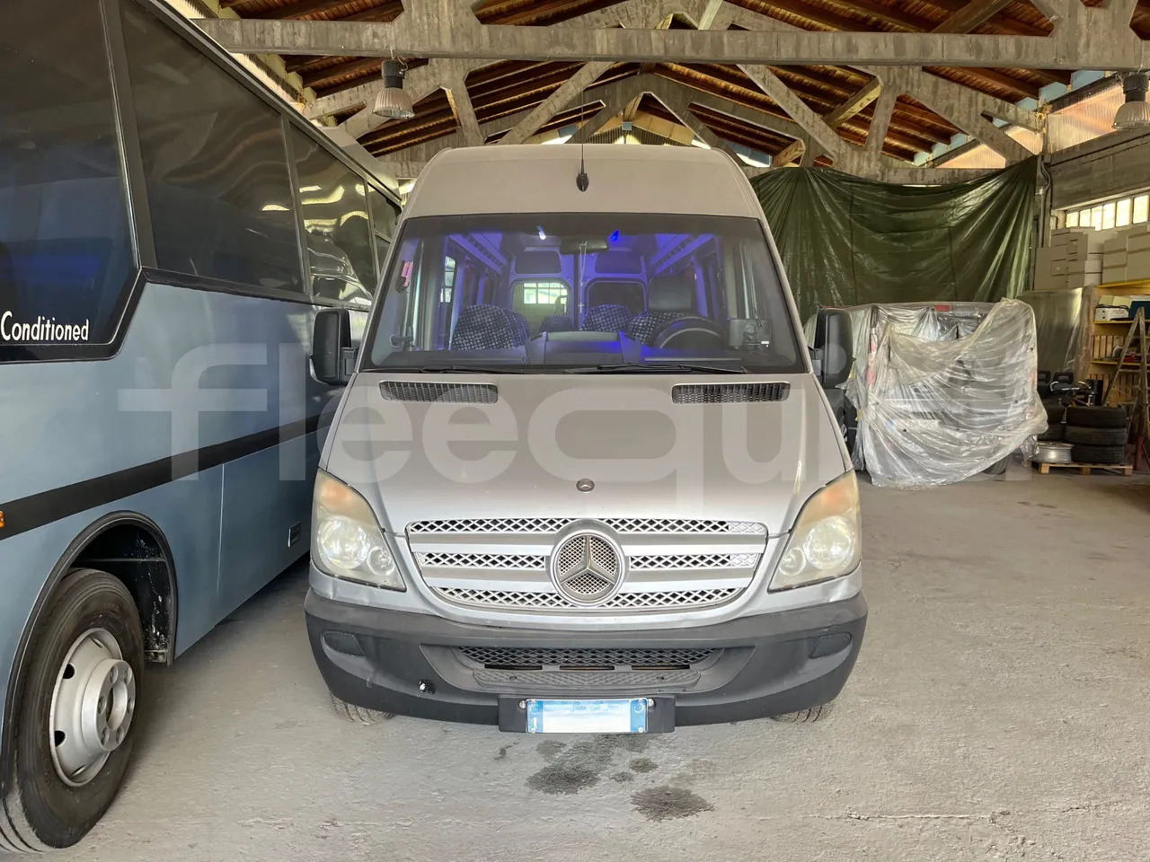 Mercedes-Benz Evobus 0315U - Minibus, Furgão de passageiros: foto 2 Mercedes-Benz Evobus 0315U - Minibus, Furgão de passageiros: foto 2
