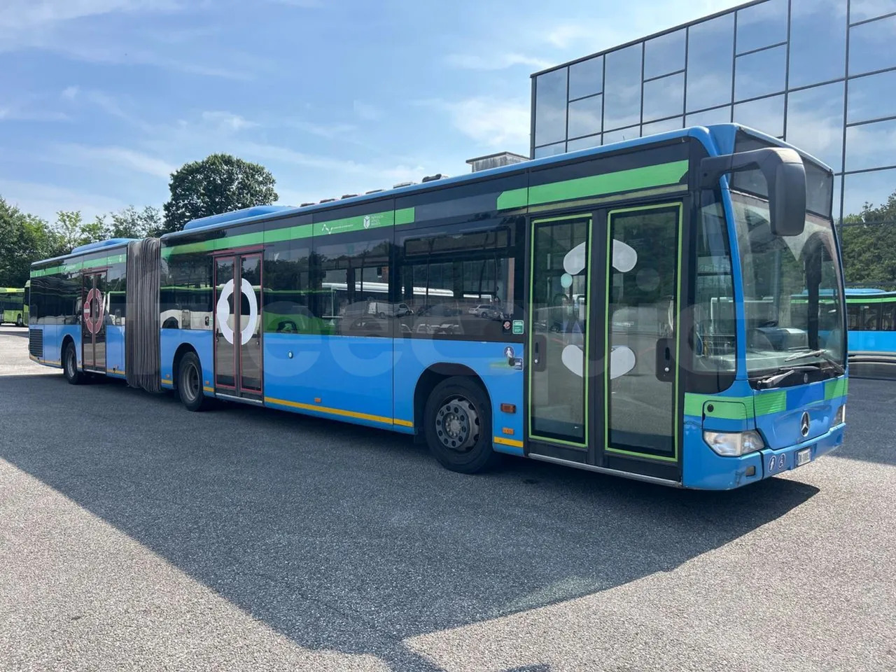 Mercedes-Benz Evobus - Ônibus urbano: foto 1 Mercedes-Benz Evobus - Ônibus urbano: foto 1