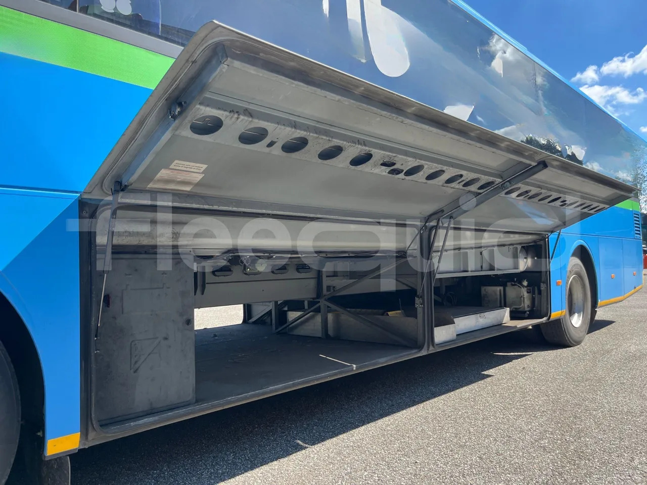 Ônibus urbano Mercedes-Benz Integro: foto 8