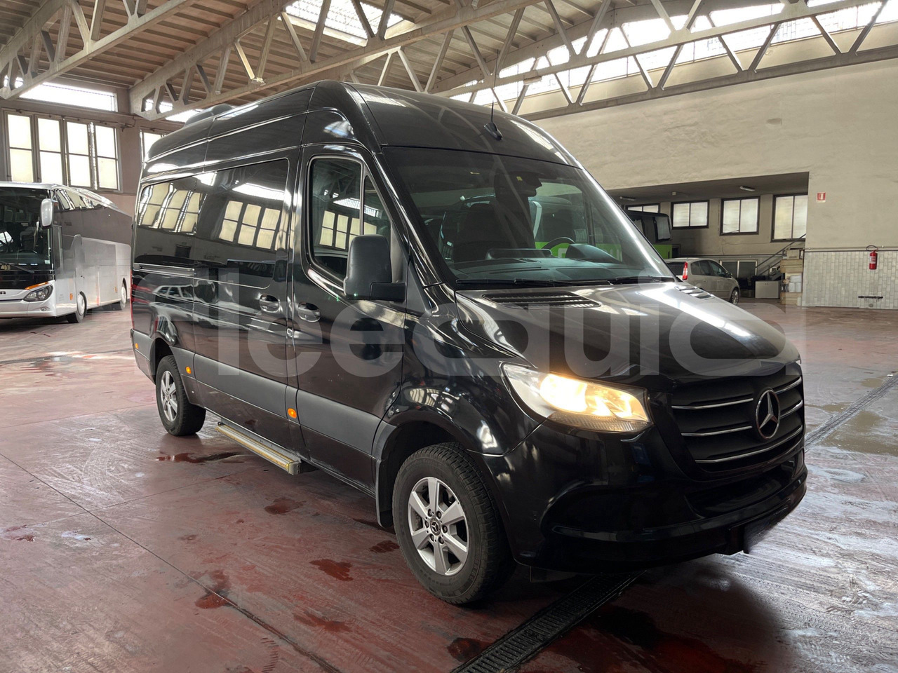 Mercedes-Benz Sprinter - Autocarro: foto 1 Mercedes-Benz Sprinter - Autocarro: foto 1