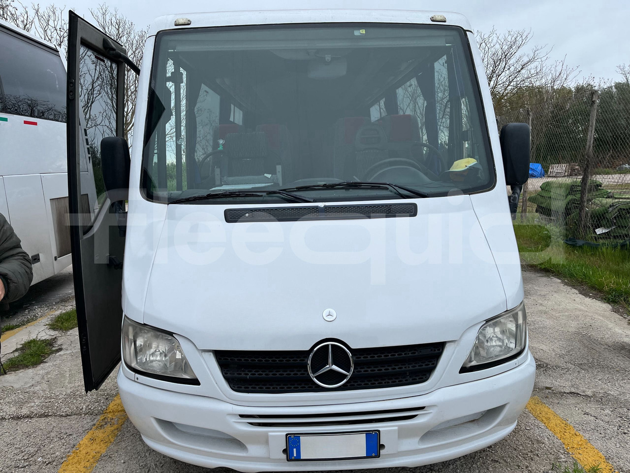 Mercedes-Benz Sprinter - Autocarro: foto 1 Mercedes-Benz Sprinter - Autocarro: foto 1