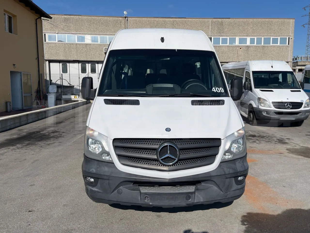Mercedes-Benz Sprinter - Minibus, Furgão de passageiros: foto 2 Mercedes-Benz Sprinter - Minibus, Furgão de passageiros: foto 2
