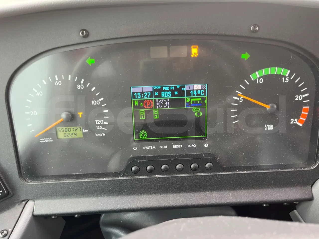 Mercedes-Benz Tourismo - Autocarro: foto 3 Mercedes-Benz Tourismo - Autocarro: foto 3