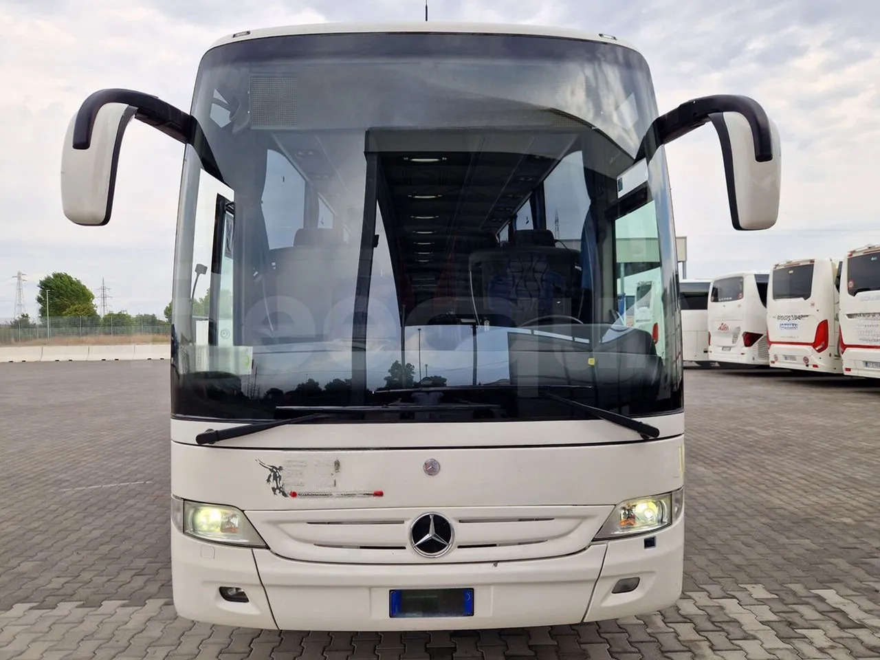Mercedes-Benz Tourismo - Autocarro: foto 2 Mercedes-Benz Tourismo - Autocarro: foto 2