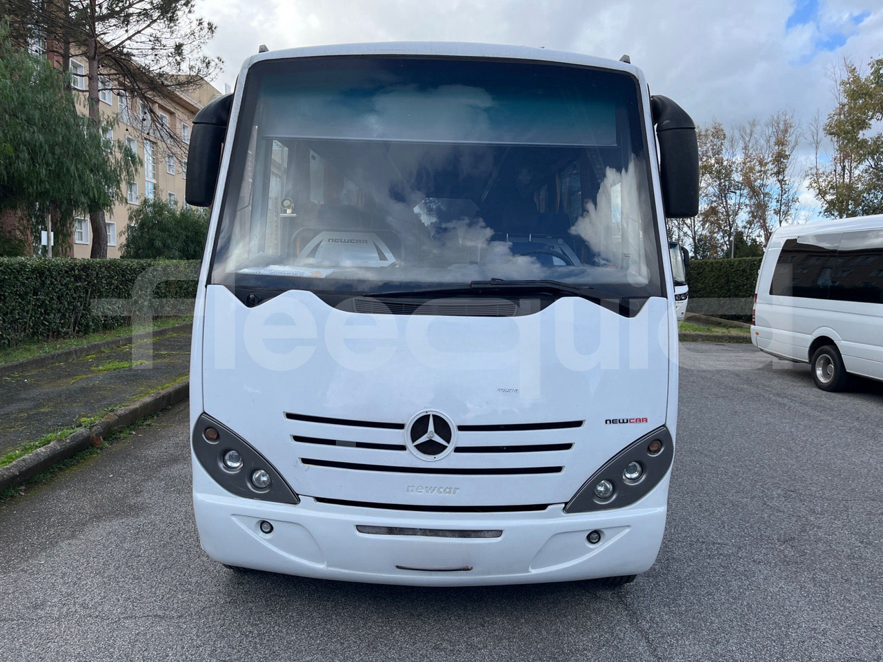 Mercedes-Benz Vario - Autocarro: foto 2 Mercedes-Benz Vario - Autocarro: foto 2
