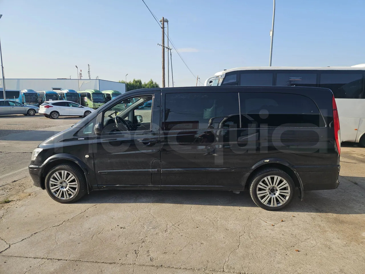 Mercedes-Benz Vito Tourer - Minibus, Furgão de passageiros: foto 5 Mercedes-Benz Vito Tourer - Minibus, Furgão de passageiros: foto 5