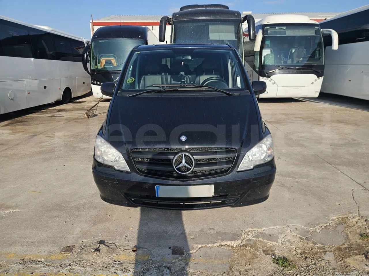 Mercedes-Benz Vito Tourer - Minibus, Furgão de passageiros: foto 2 Mercedes-Benz Vito Tourer - Minibus, Furgão de passageiros: foto 2