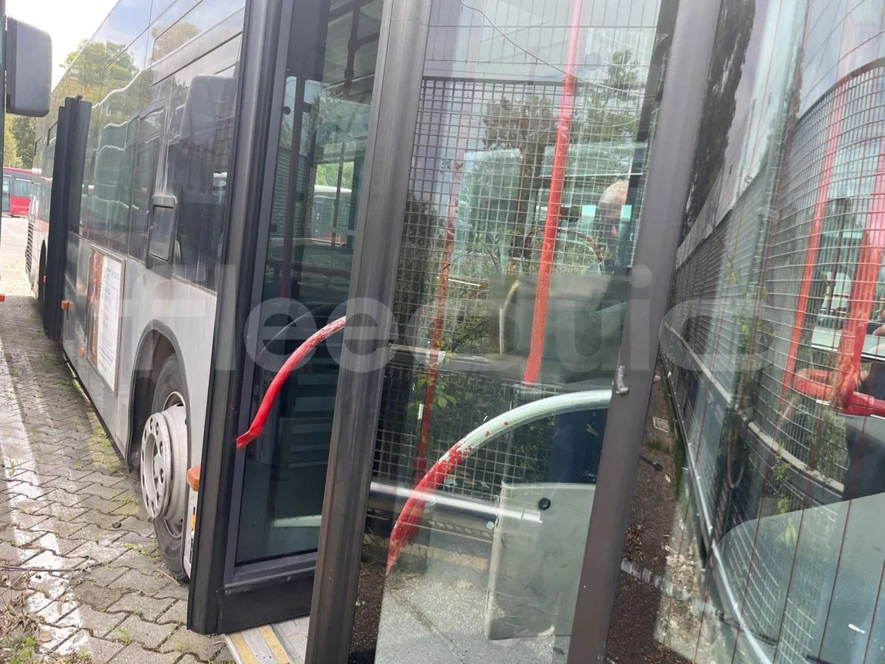 N. 5 Mercedes-Benz Citaro - Ônibus urbano: foto 1 N. 5 Mercedes-Benz Citaro - Ônibus urbano: foto 1