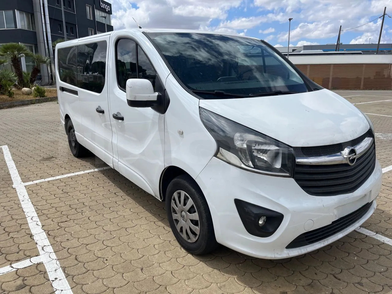 Opel Vivaro - B - Minibus, Furgão de passageiros: foto 1 Opel Vivaro - B - Minibus, Furgão de passageiros: foto 1