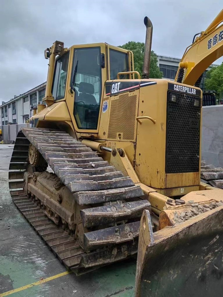 CAT D5N - Buldôzer: foto 4 CAT D5N - Buldôzer: foto 4
