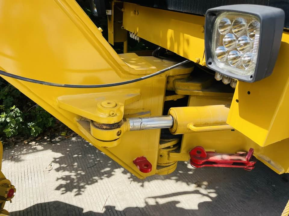 Caterpillar 140H Motor Grader - Motoniveladora: foto 5 Caterpillar 140H Motor Grader - Motoniveladora: foto 5