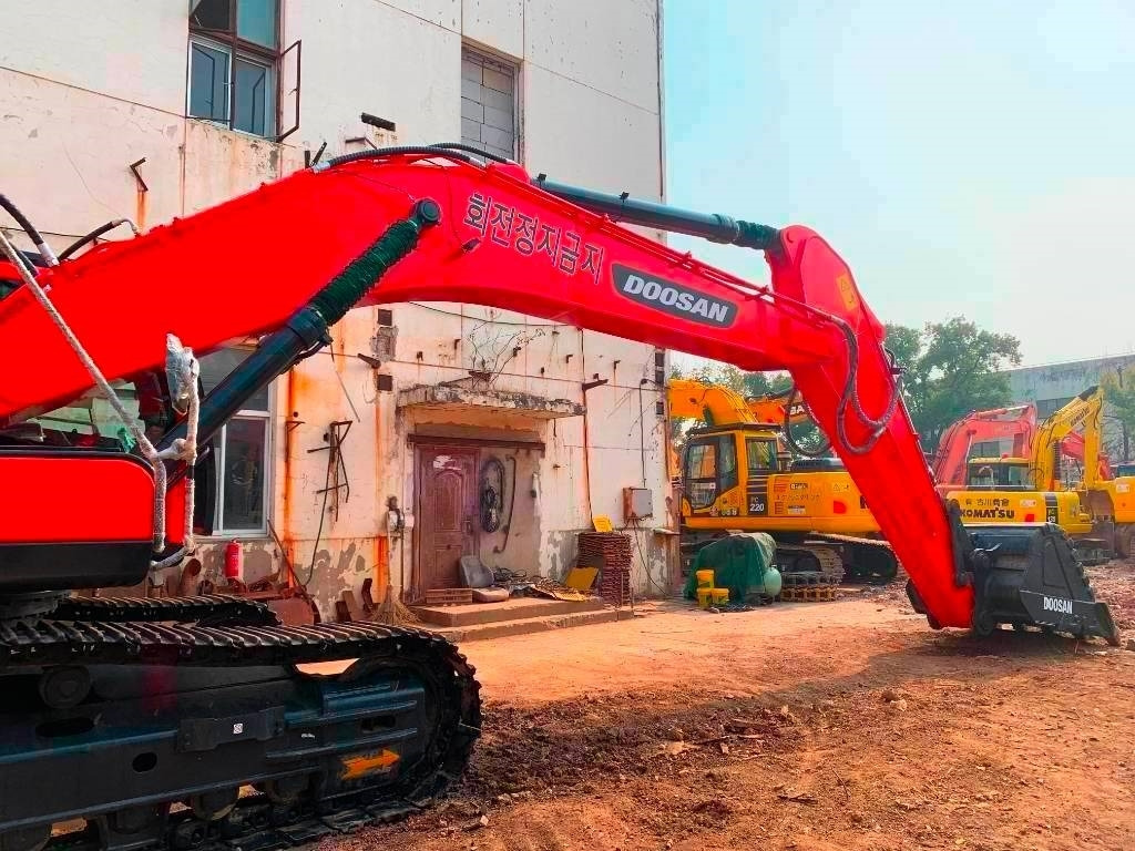 Doosan DX 340 LCA - Escavadora de rastos: foto 2 Doosan DX 340 LCA - Escavadora de rastos: foto 2
