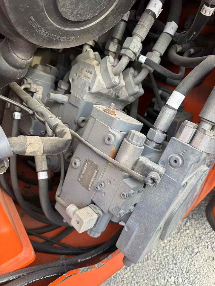 HAMM HD128 - Compactador de asfalto: foto 3 HAMM HD128 - Compactador de asfalto: foto 3