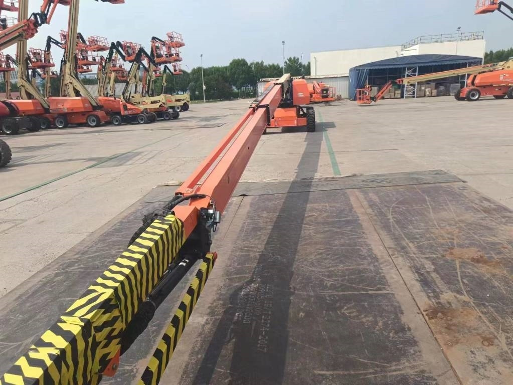 JLG 660 SJ - Plataforma telescópica: foto 2 JLG 660 SJ - Plataforma telescópica: foto 2