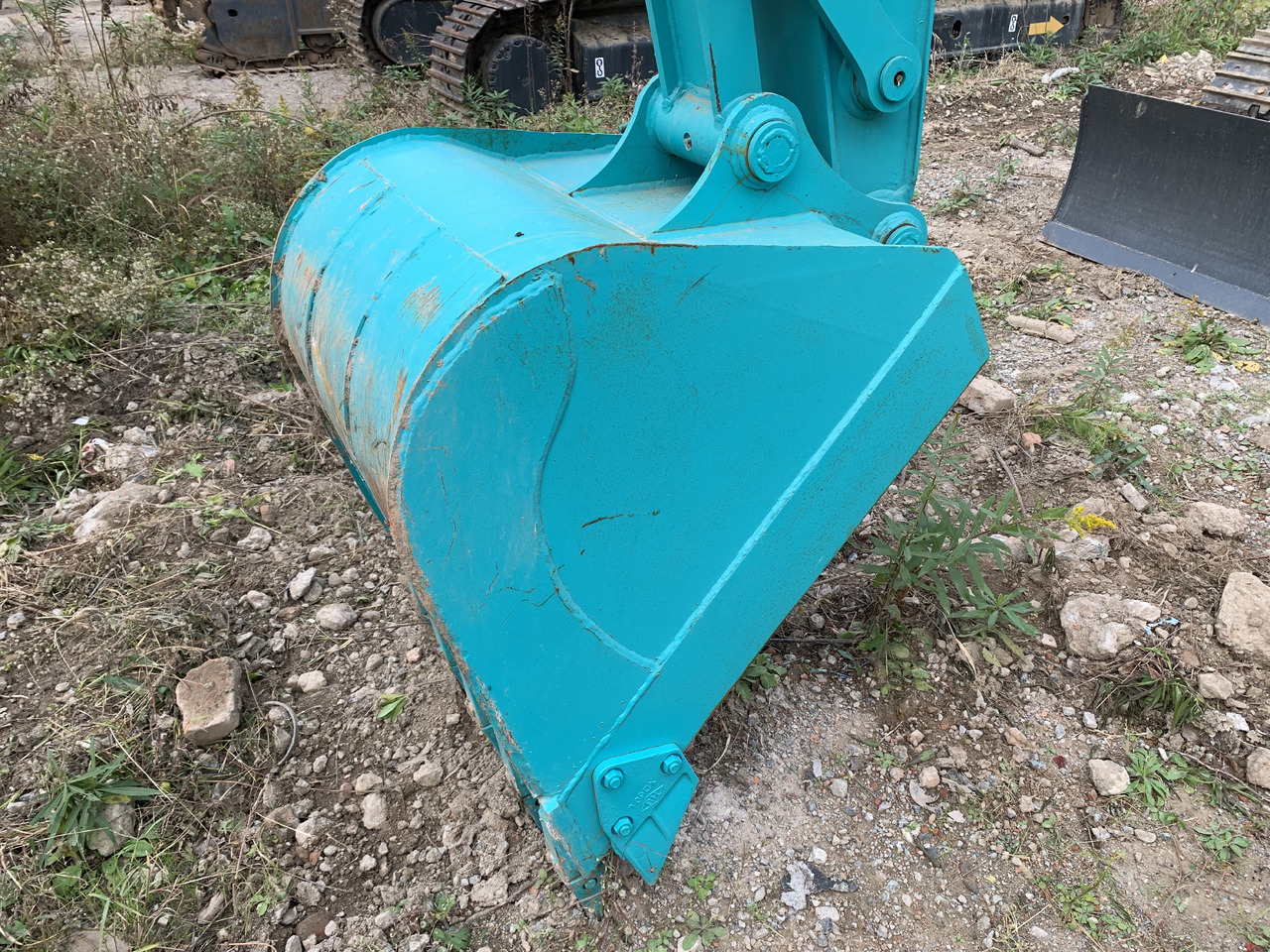 KOBELCO SK75-8 - Escavadora de rastos: foto 3 KOBELCO SK75-8 - Escavadora de rastos: foto 3