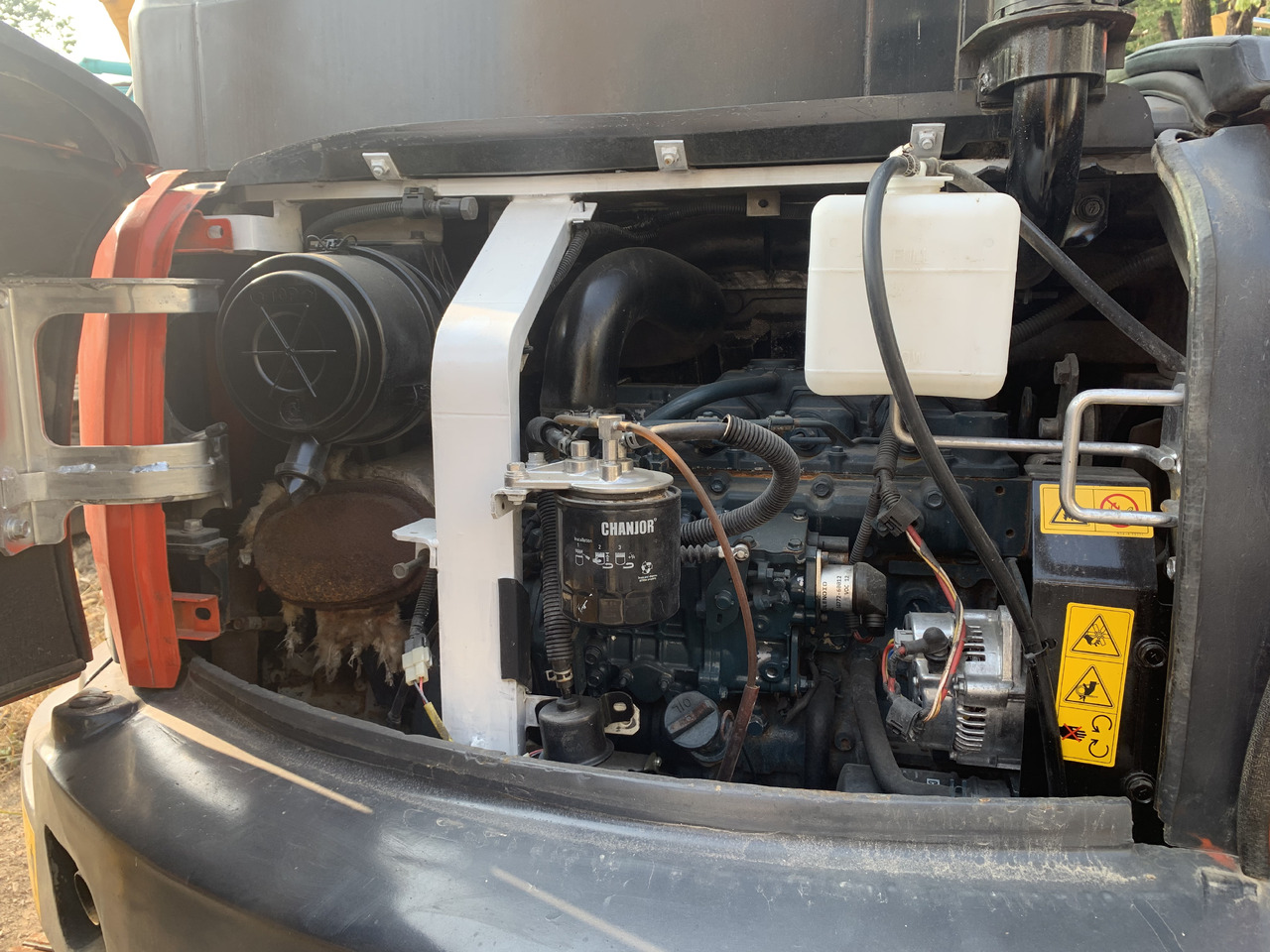 KUBOTA KX163-5 - Escavadora de rastos: foto 4 KUBOTA KX163-5 - Escavadora de rastos: foto 4