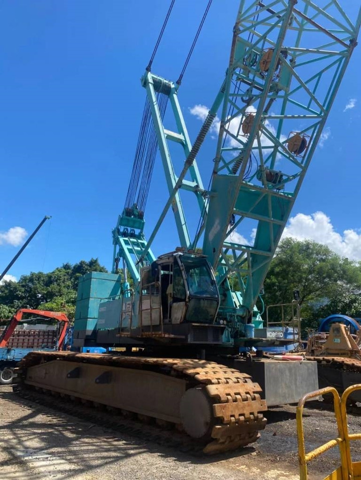 Kobelco CKE 2500 - Guindaste sobre esteiras: foto 1 Kobelco CKE 2500 - Guindaste sobre esteiras: foto 1