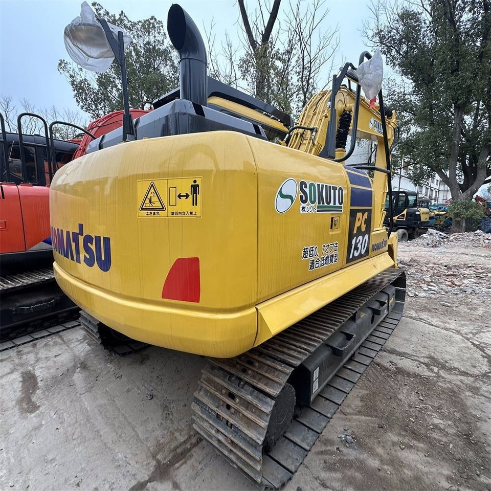 Komatsu PC 130-7 - Escavadora de rastos: foto 4 Komatsu PC 130-7 - Escavadora de rastos: foto 4
