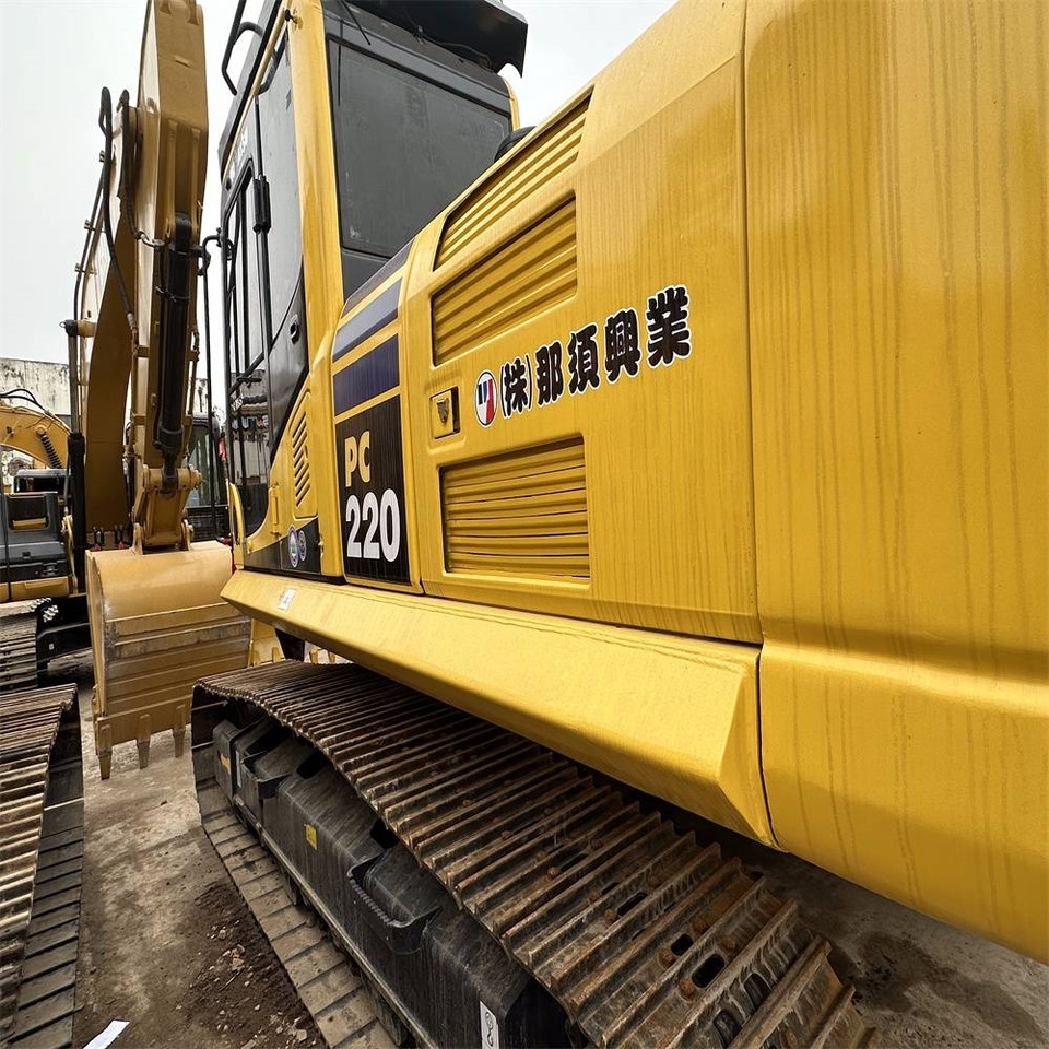 Komatsu PC 200 - Escavadora de rastos: foto 5 Komatsu PC 200 - Escavadora de rastos: foto 5