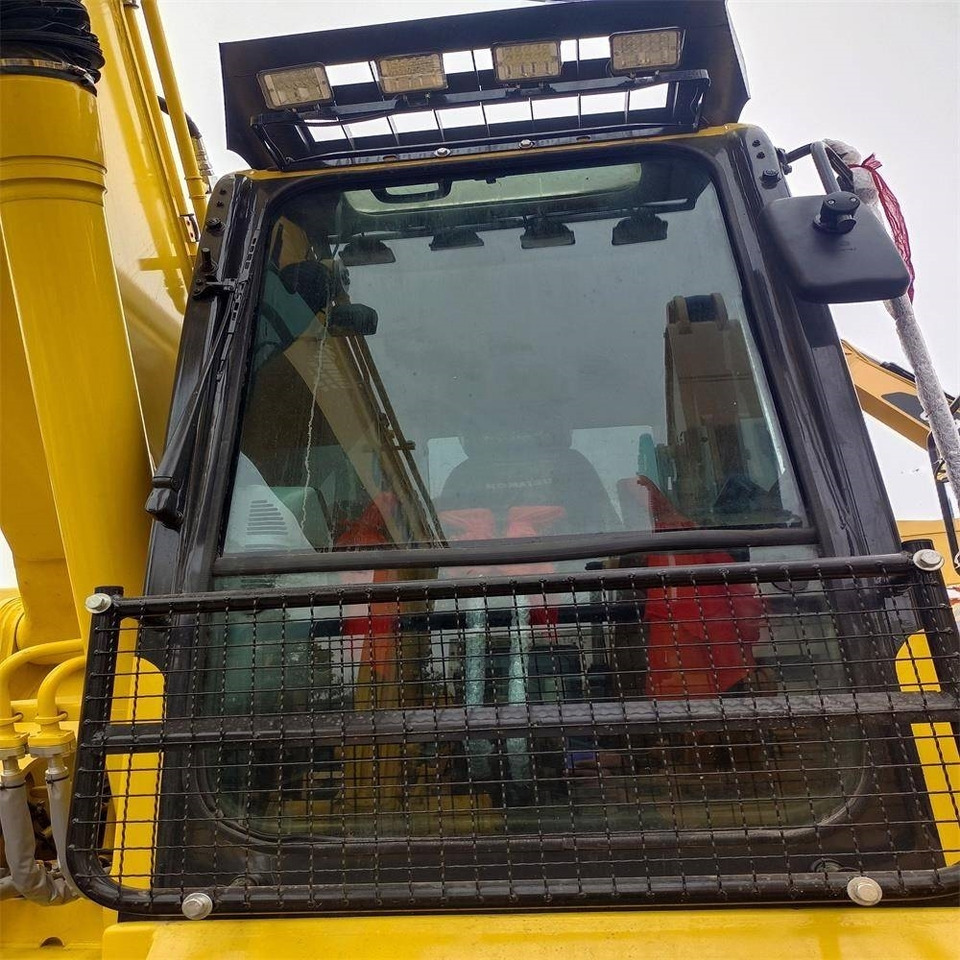 Komatsu PC 220 - Escavadora de rastos: foto 4 Komatsu PC 220 - Escavadora de rastos: foto 4