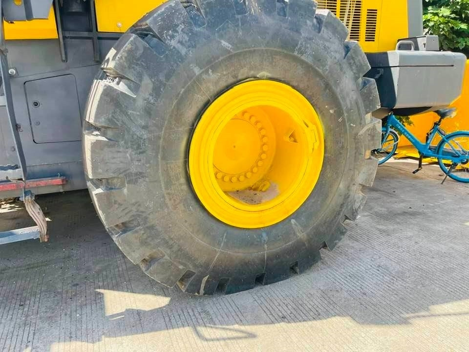 Komatsu wa470 - Pá carregadora de rodas: foto 4 Komatsu wa470 - Pá carregadora de rodas: foto 4